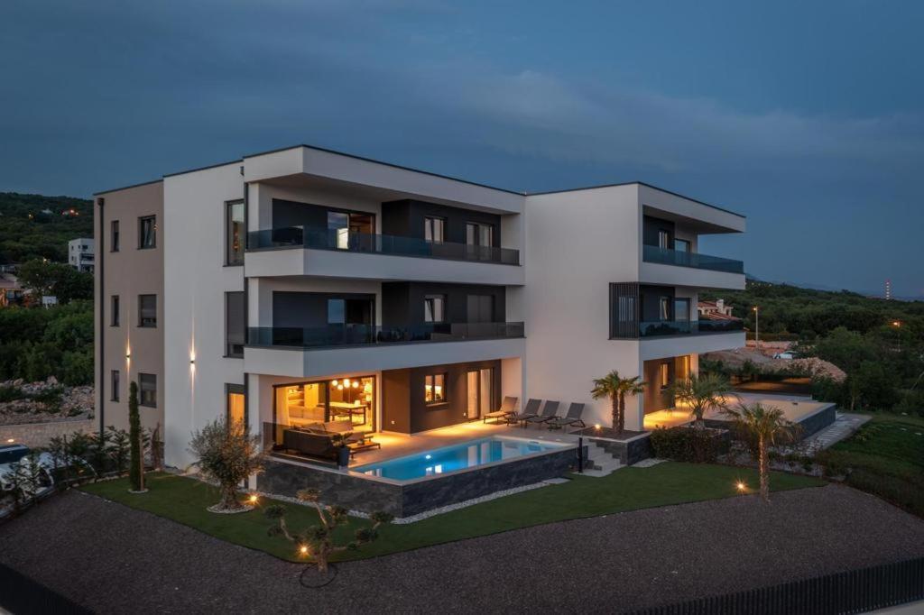 Villa Ameli Apartment With Swimming Pool Rijeka Exterior foto